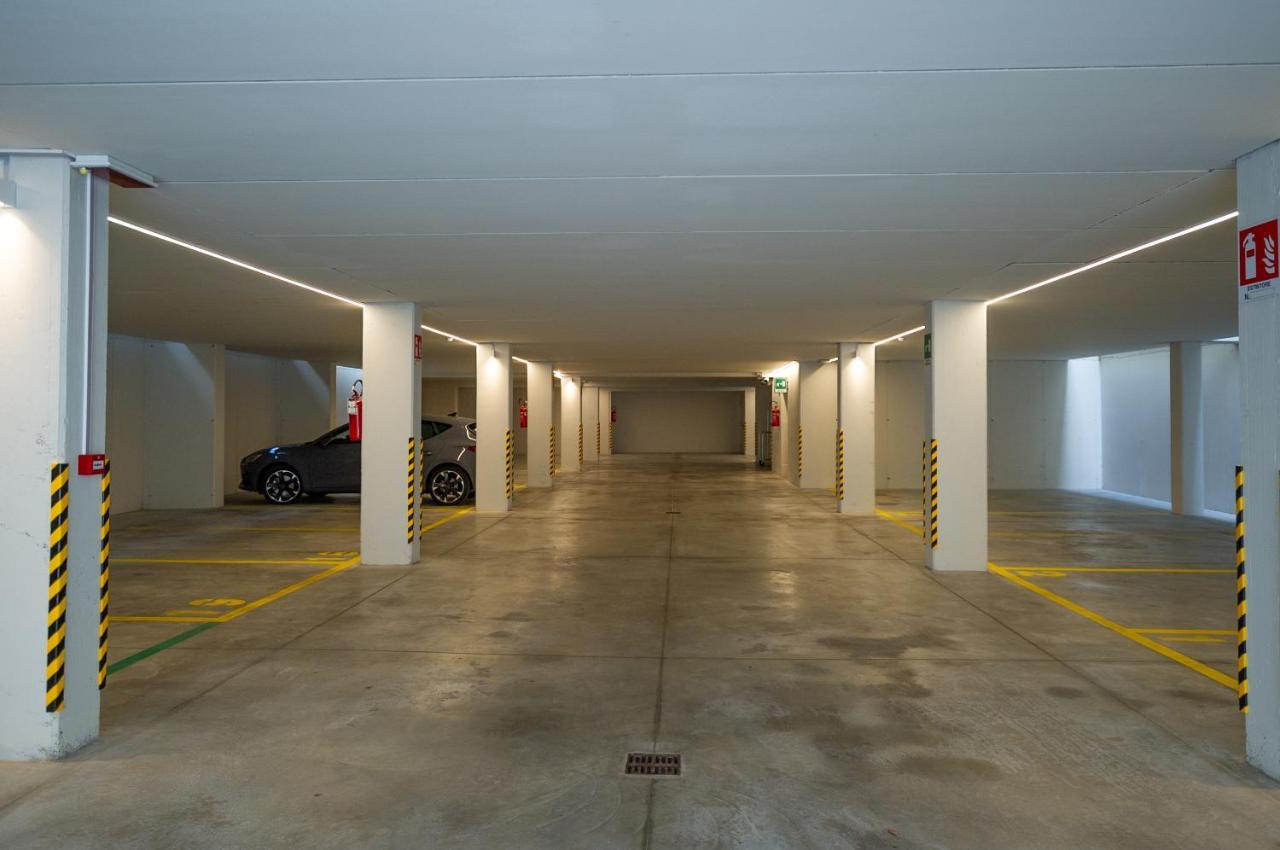 Ah Porticcioli Boutique Apartments San Felice del Benaco Zewnętrze zdjęcie