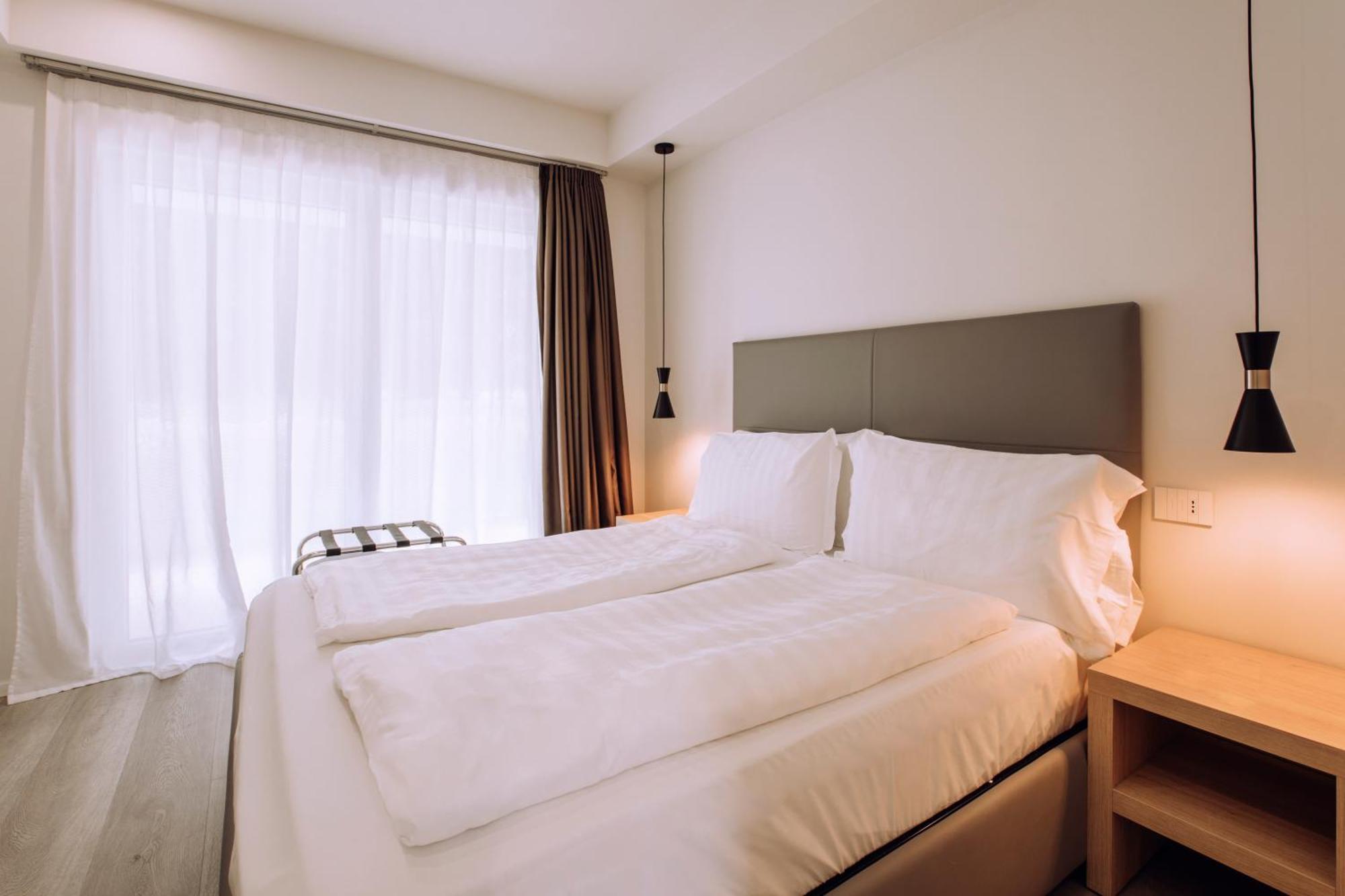 Ah Porticcioli Boutique Apartments San Felice del Benaco Zewnętrze zdjęcie