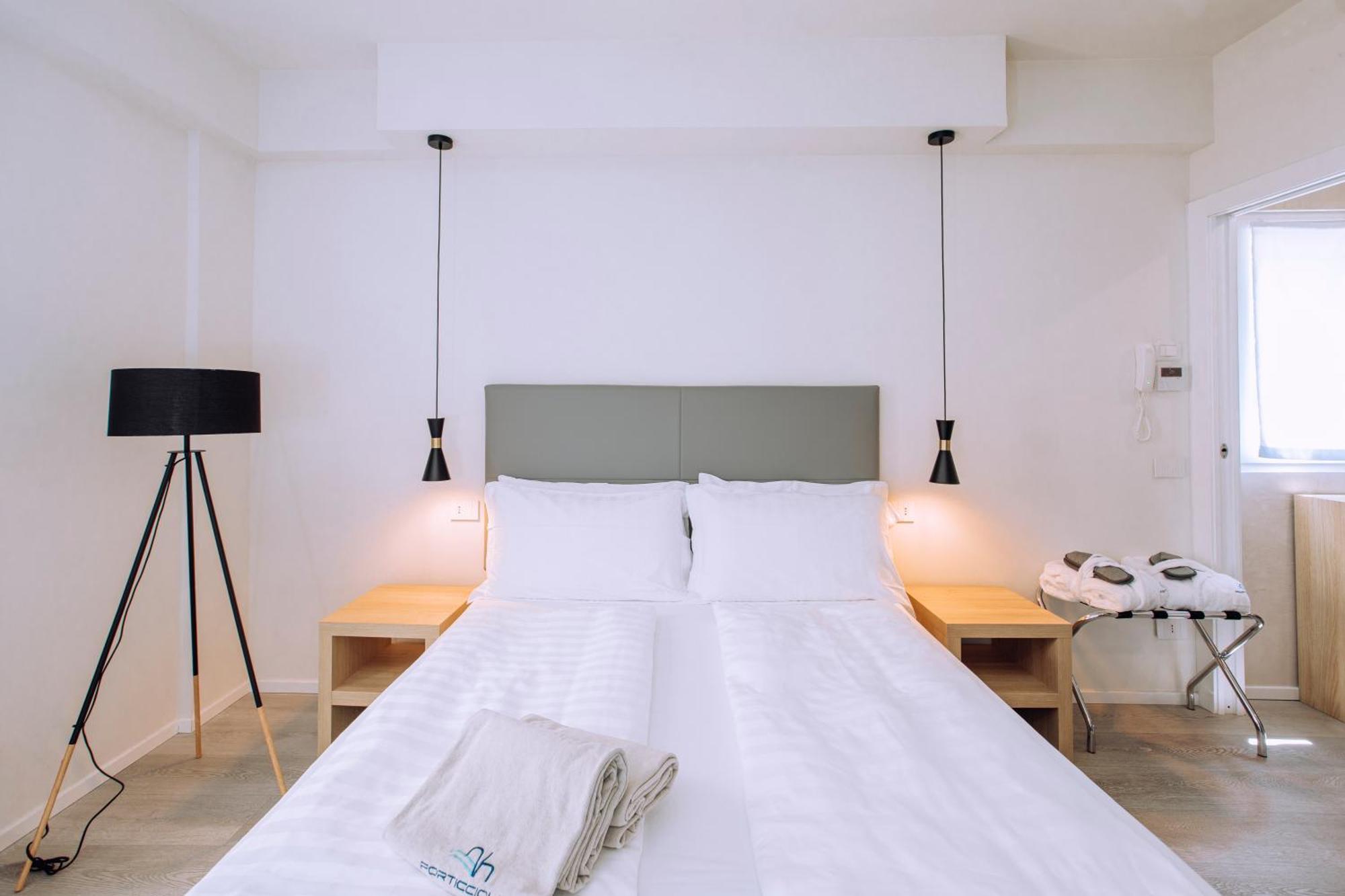 Ah Porticcioli Boutique Apartments San Felice del Benaco Zewnętrze zdjęcie
