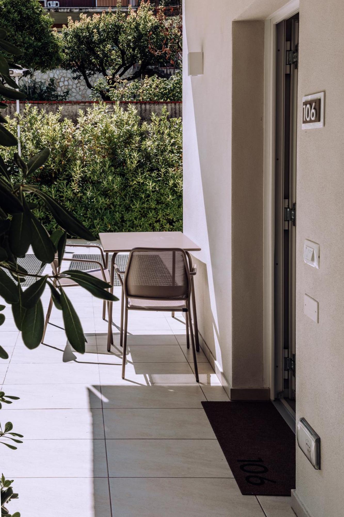 Ah Porticcioli Boutique Apartments San Felice del Benaco Zewnętrze zdjęcie
